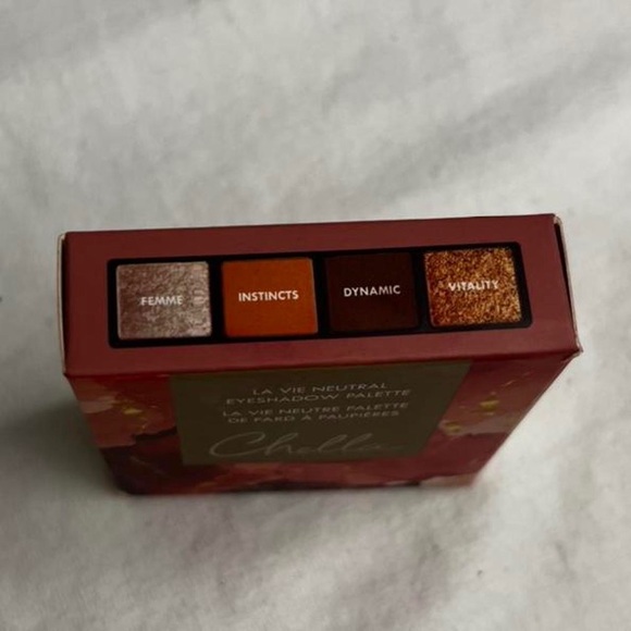 Mini Chella + VelaBeauty Eyeshadow Palette - Picture 4 of 4